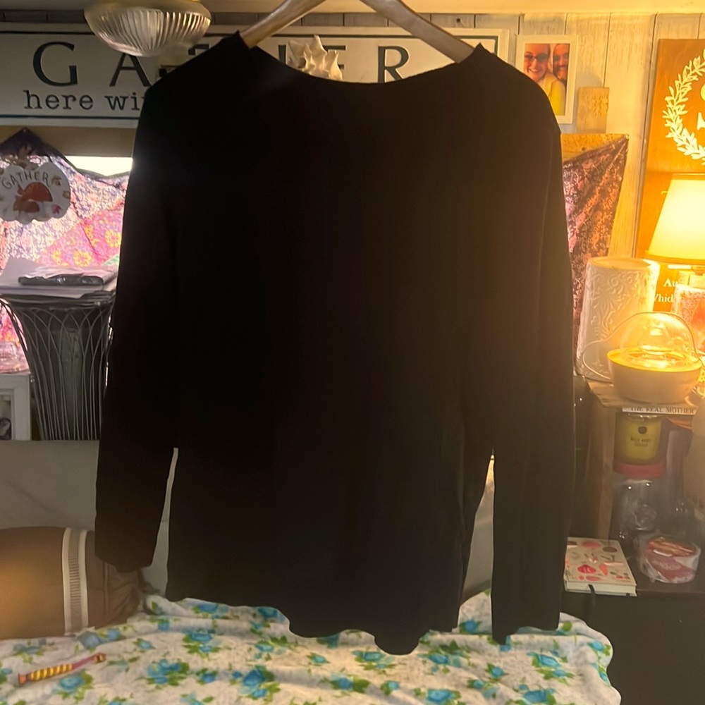100% cotton long sleeve top
